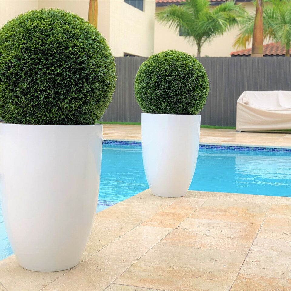 Topiary in Ben Planter – 51 cm Fiberglass The New Garden 